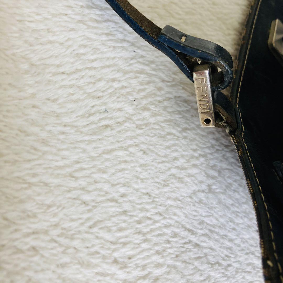 美品★FENDI フェンディ　ズッキーノ　ハンドバック　総柄　ズッカ　A4可能