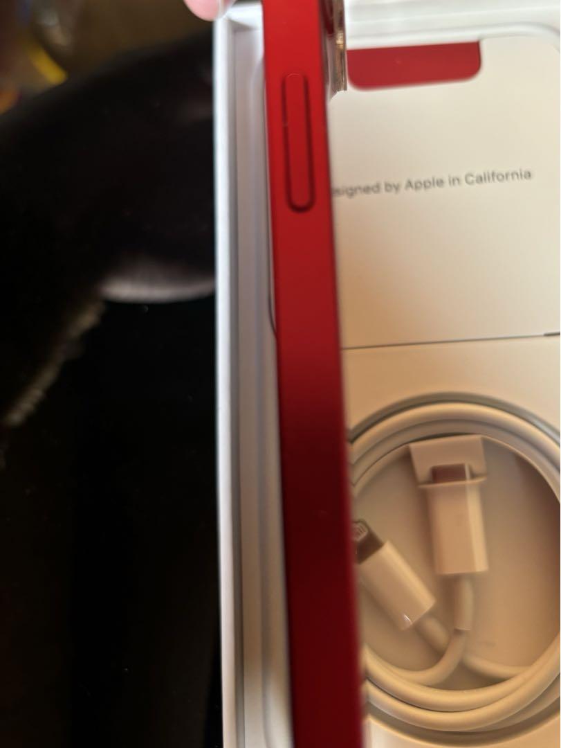 Apple iPhone 13 (PRODUCT(RED)) 本体　128G