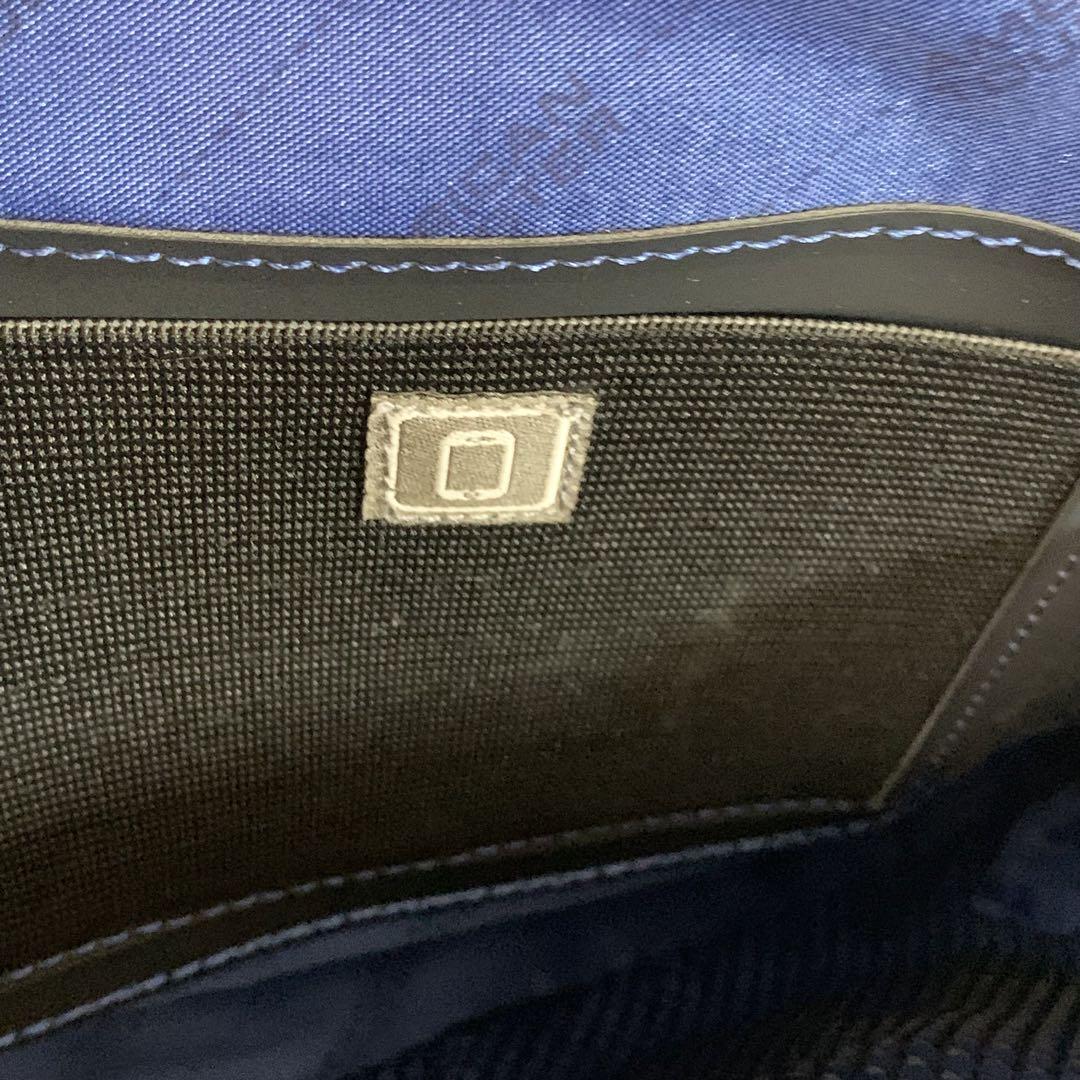 AMERICAN TOURISTER MERIT ビジネスバッグ ブラック