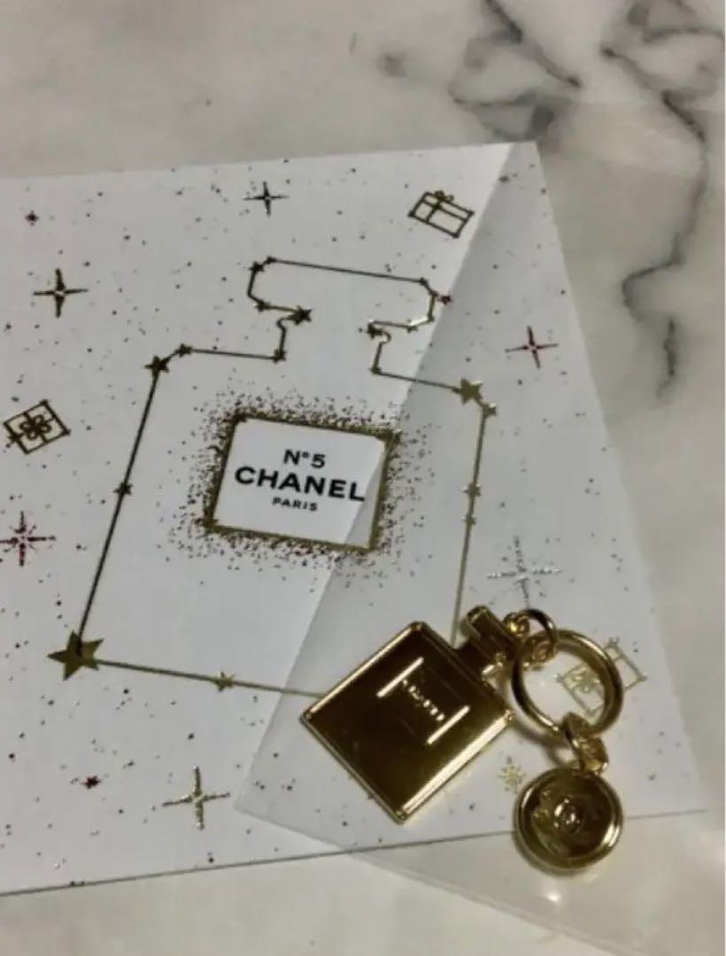 スーパーセール 目玉商品 CHANEL♡ 2022 ホリデー限定N°5ボトル ムーン コメット3点セット アクセサリー