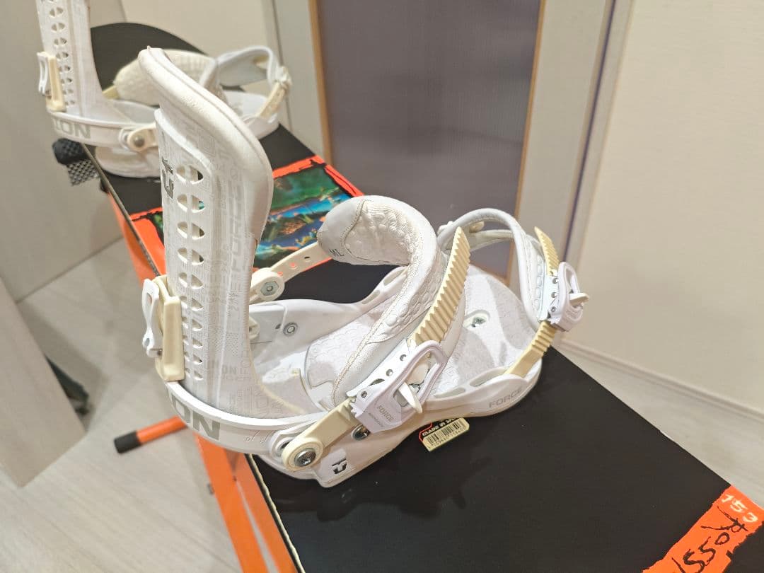 ROSSIGNOL + UNION force Mスノーボードビンディングセット ROSSIGNOL + UNION force Mスノーボードビンディングセット