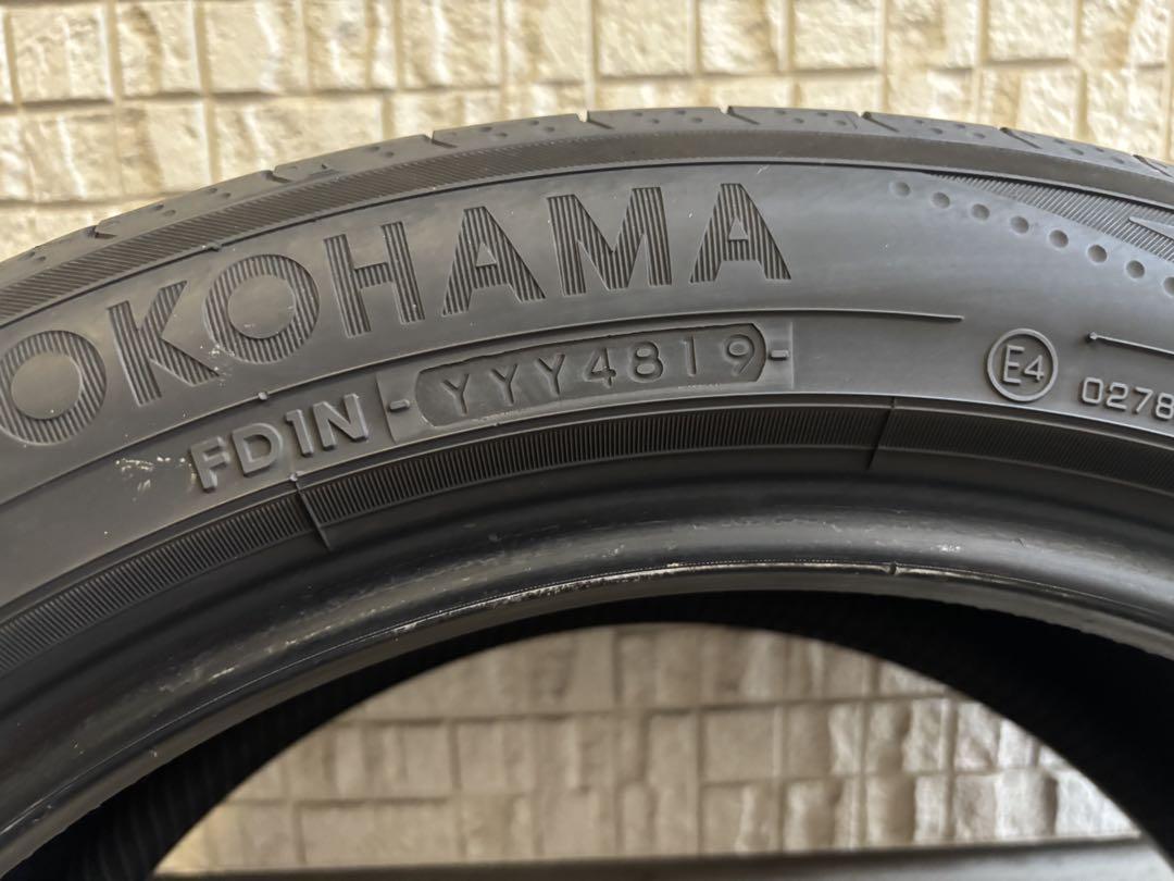 【きなこ様 】225/50R18 ヨコハマ　BluEarth RV-02