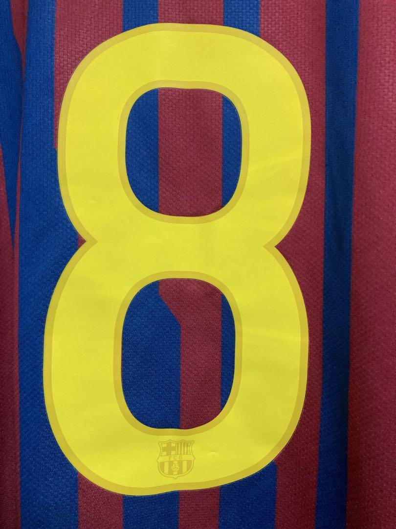 美品　バルセロナ　イニエスタ　INIESTA ユニフォーム　Mサイズ　2012年