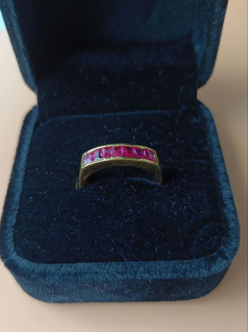 ゴールド バゲットカット ルビーリング ゴールド バゲットカット ルビーリング