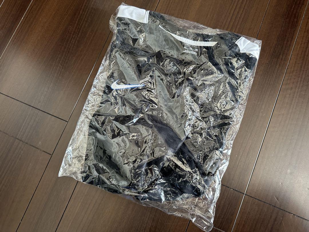 【新品】NIKE ナイキ アカデミー 浦和レッズ 公式ウェア　ブラックエンブレム