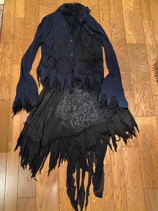 シャイニングゴールデン h naoto セットアップ ブラウス、スカート