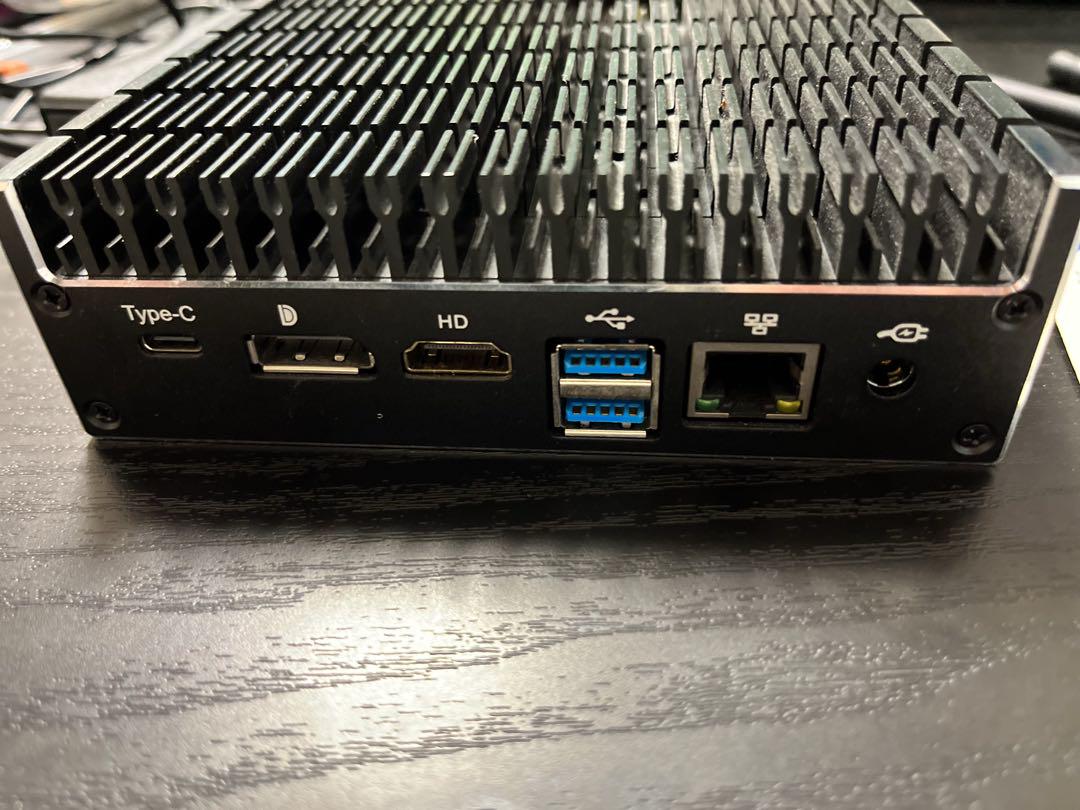 Skynew ファンレス 静音パソコン 小型pc ミニpc