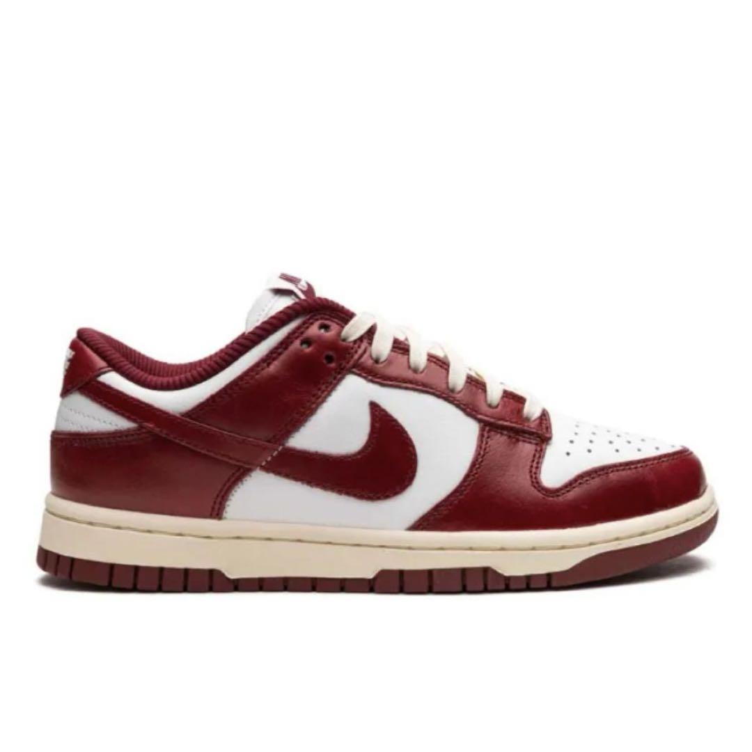 Nike Dunk Low PRM 赤/白 シューズ