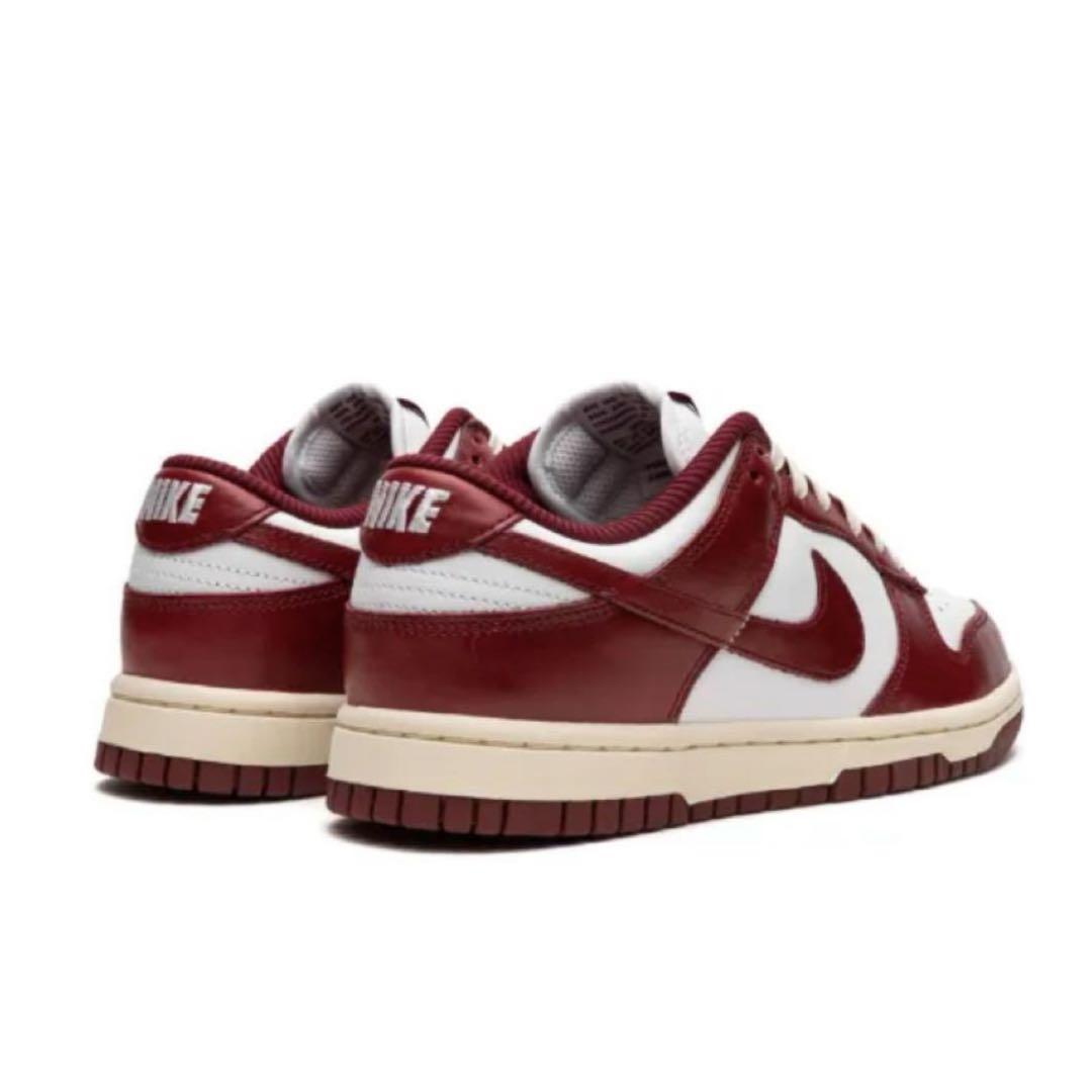 Nike Dunk Low PRM 赤/白 シューズ