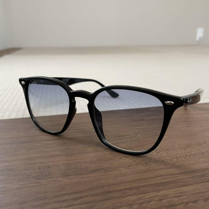 Ray-Ban レイバン サングラス RB4258F 601/19