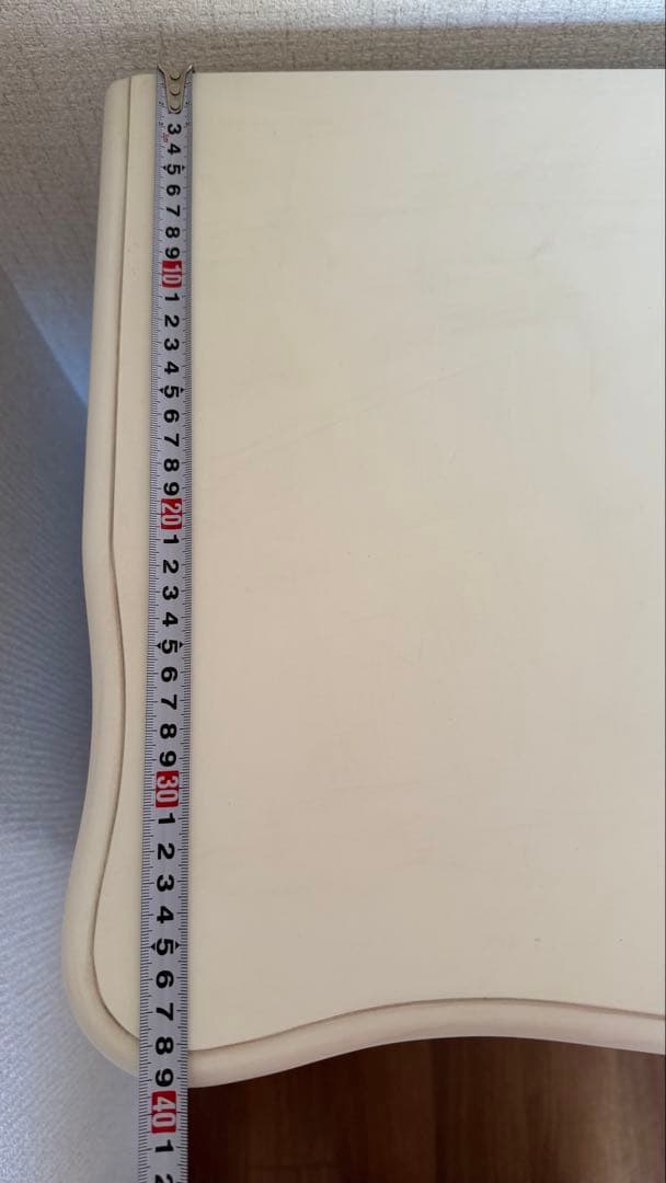 訳アリ☆彫刻が素敵なヨーロッパ アンティーク風チェスト！4段引き出し