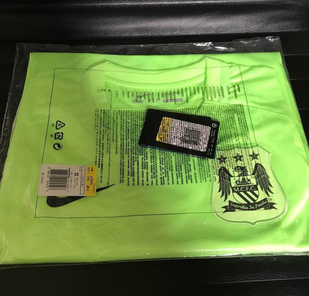 新品 NIKE 15/16 マンチェスター・シティ アウェイ半袖ユニフォーム