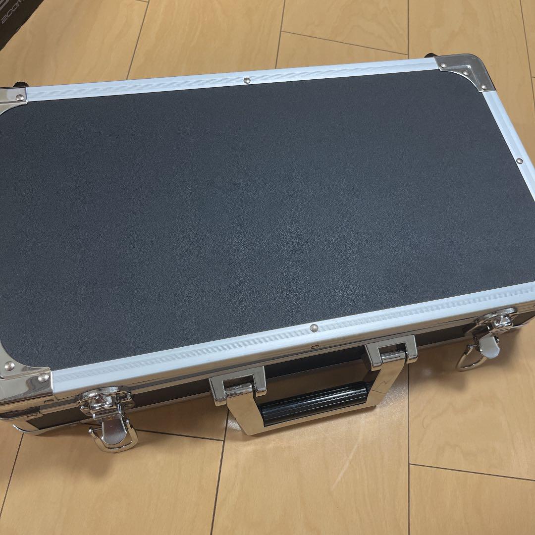 ZOOM エフェクターケース付き マルチエフェクター L8eUM-m67195692158 G3Xn 人気が高