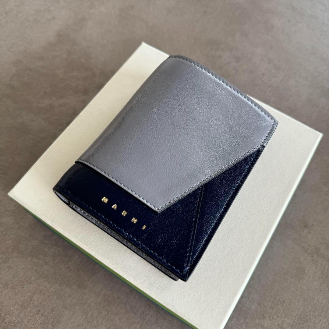 【即日発送】新品未使用 マルニ MARNI 財布 カードケース　名刺入れ