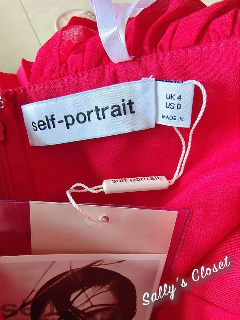 SelfPortrait 赤ミニワンピース