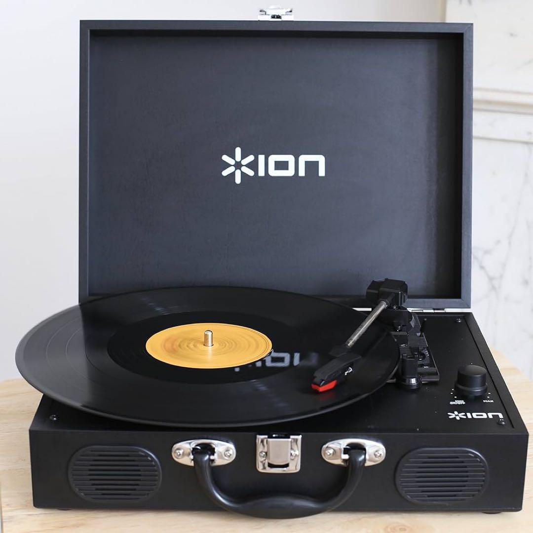 レコードプレーヤー レトロ