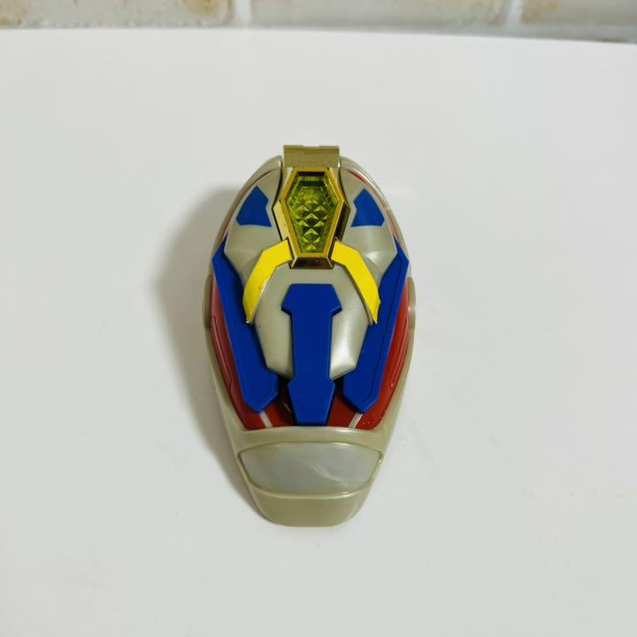 8704円 安心の実績 高価 買取 強化中 電光超人グリッドマン 限定製作 【箱付・動作確認済】電光超人グリッドマン アクセプター キャラクターグッズ