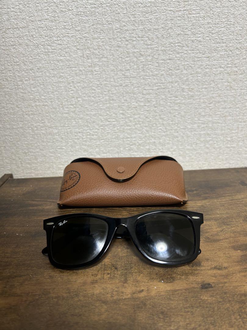 Ray-Ban ブラックサングラス ケース付き 小物