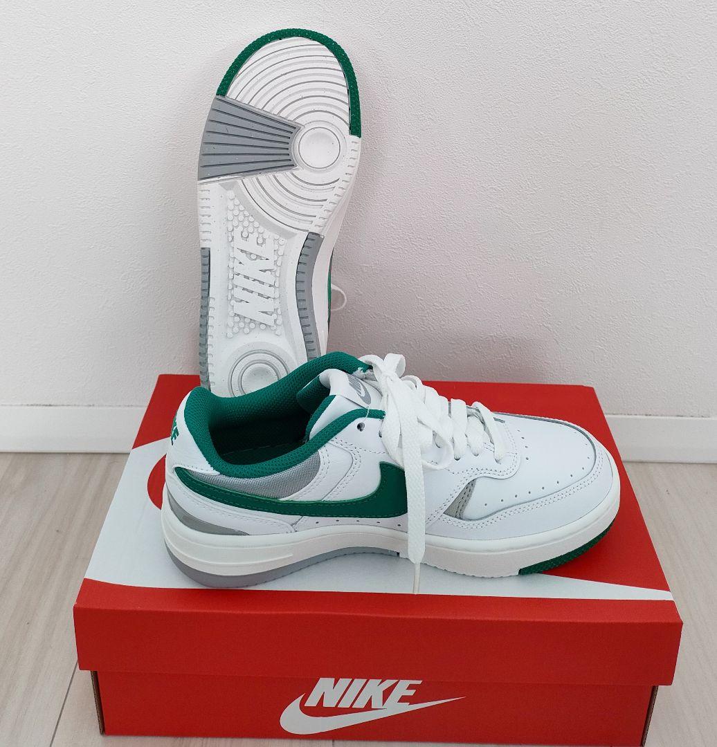 NIKE GAMMA FORCE DX9176 106　22cm
