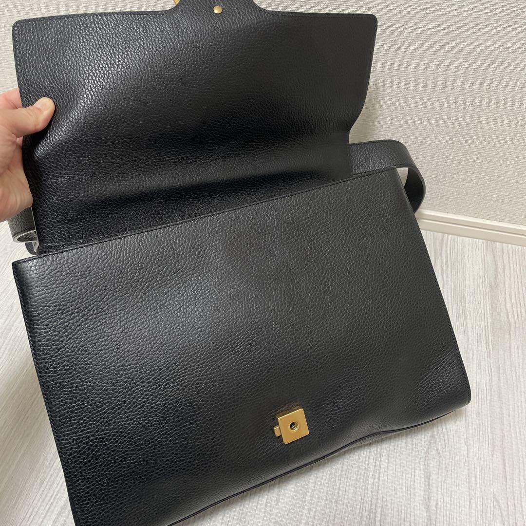 【美品】希少 定価35万 GUCCI グッチ GGマーモント メッセンジャー