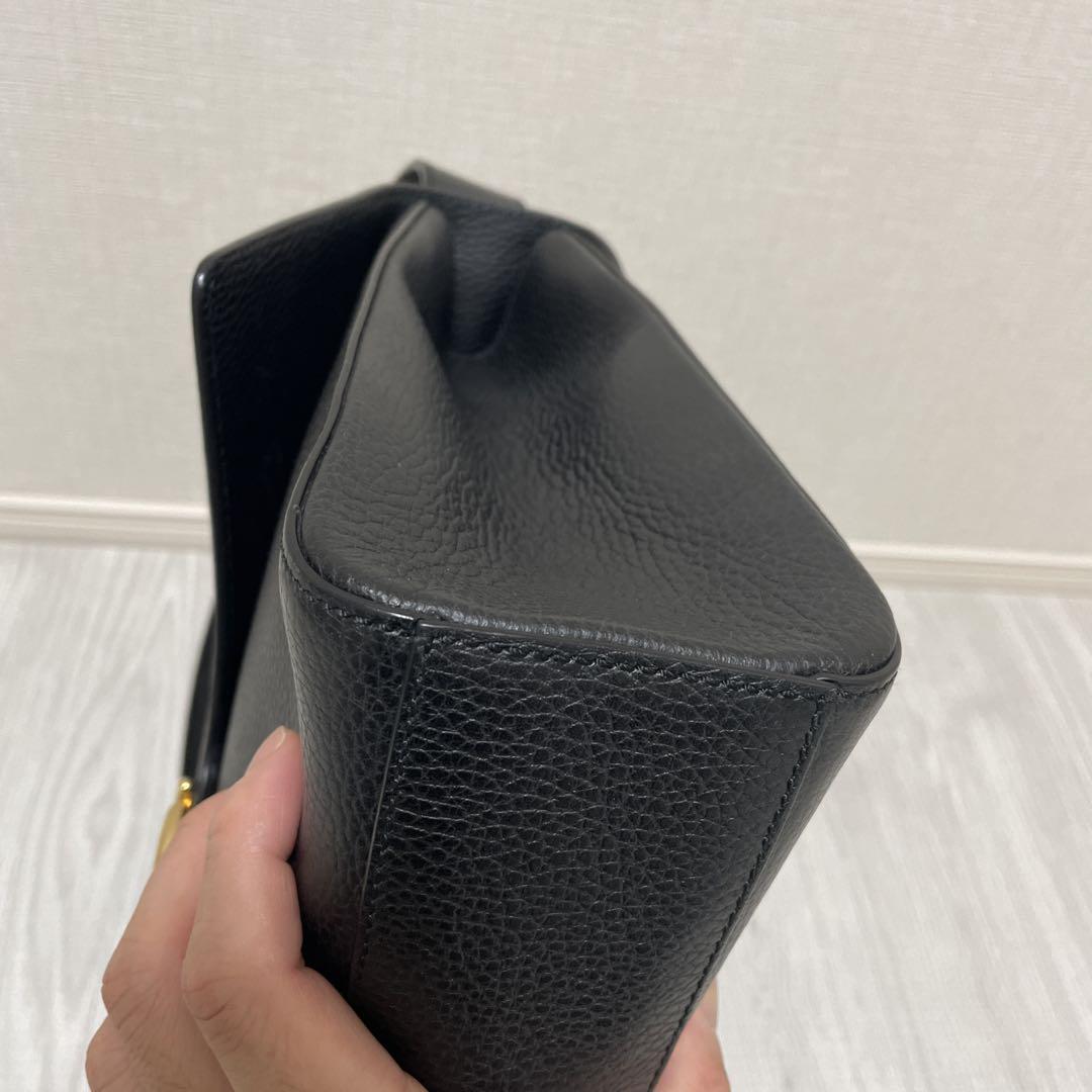 【美品】希少 定価35万 GUCCI グッチ GGマーモント メッセンジャー