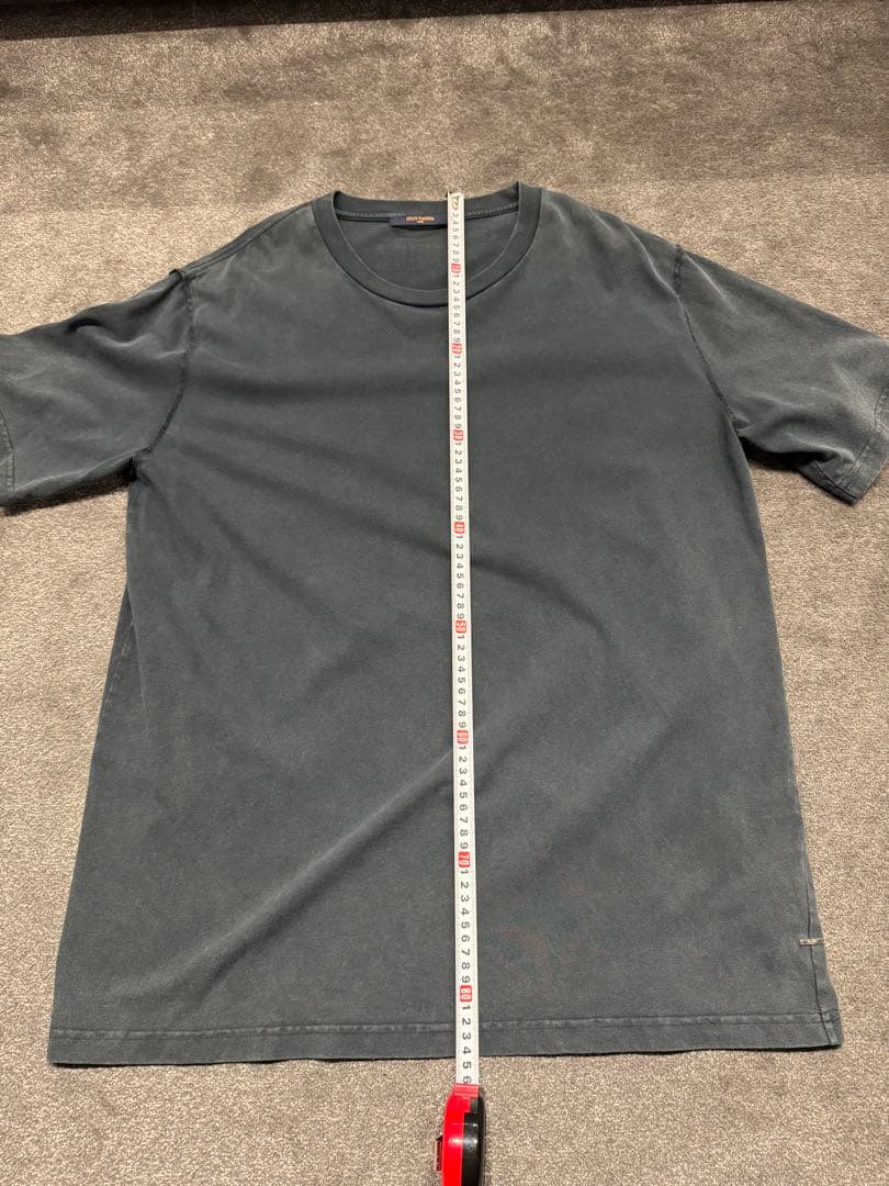 美品！ルイヴィトン　LV ダメージ Tシャツ　4L 美品！ルイヴィトン LV ダメージ Tシャツ 4L - メルカリ
