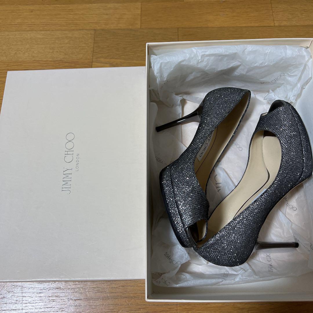 くならない JIMMY CHOO - m様専用 JIMMY CHOO サンダルの通販 by KOBE 限定入荷されました ゆき様 専用ジミーチュウ 靴箱無しです。サイズ38 ブーツ