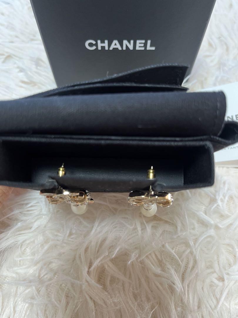CHANELシャネル