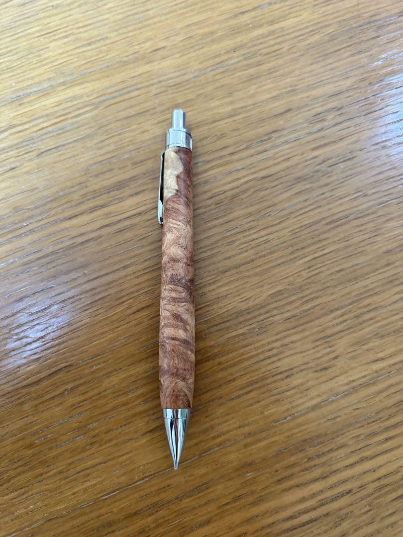 花梨瘤紅白シャーペン0.5mm