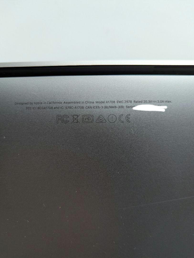 MacBook Pro 2016 スペースグレイ