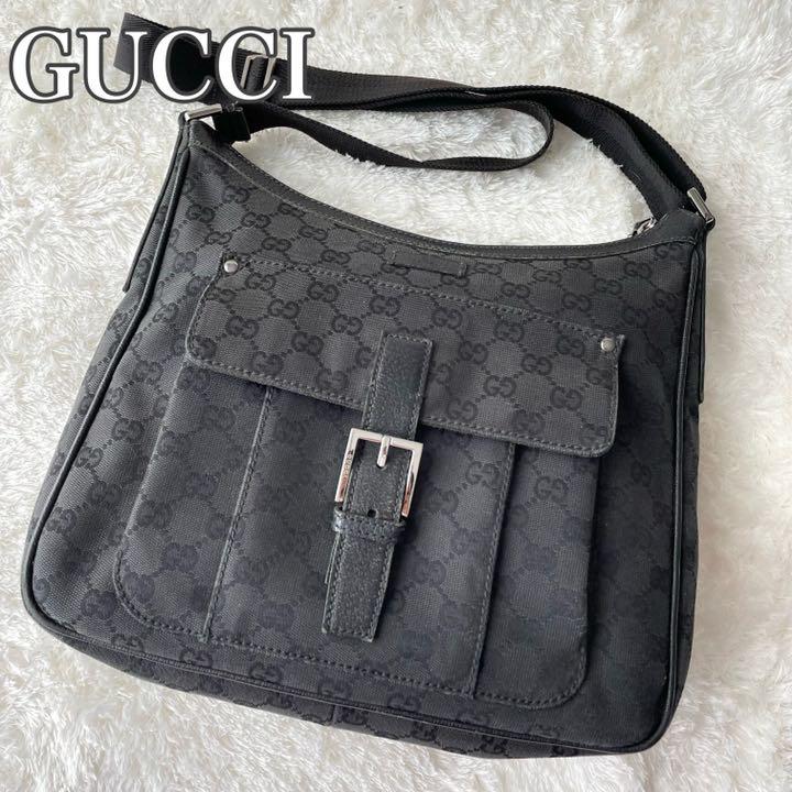 16250円 至上 GUCCI グッチ GG柄 2way ショルダーバッグ チャーム付き 16250円 至上 GUCCI グッチ GG柄 2way ショルダーバッグ チャーム付き