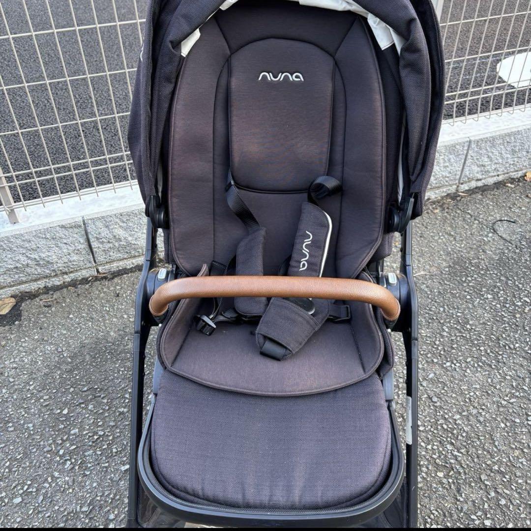 nuna triv black frame caviar キャビア