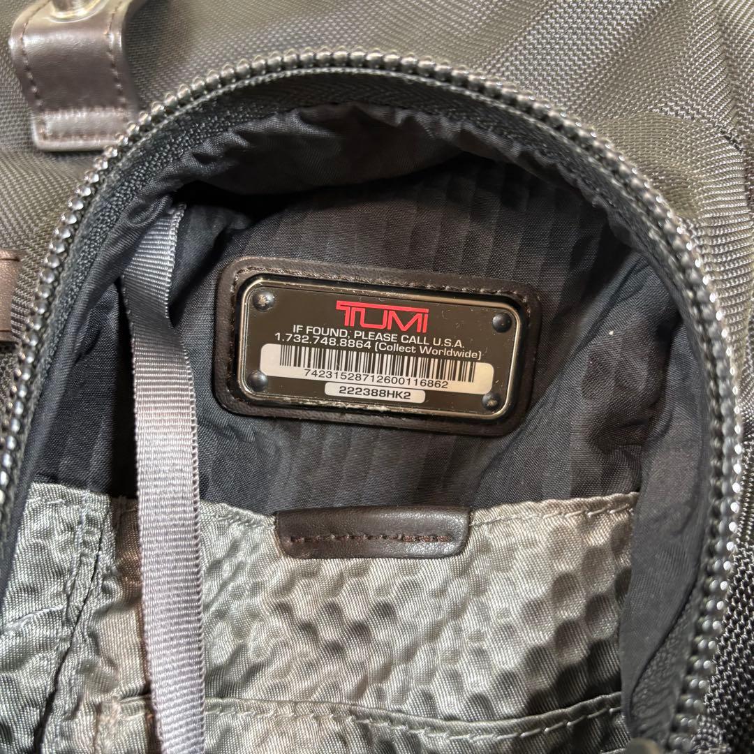 ✨ トゥミ TUMI ルーク ロールトップ バックパック 黒 222388HK2 ✨ トゥミ TUMI ルーク ロールトップ バックパック 黒 222388HK2