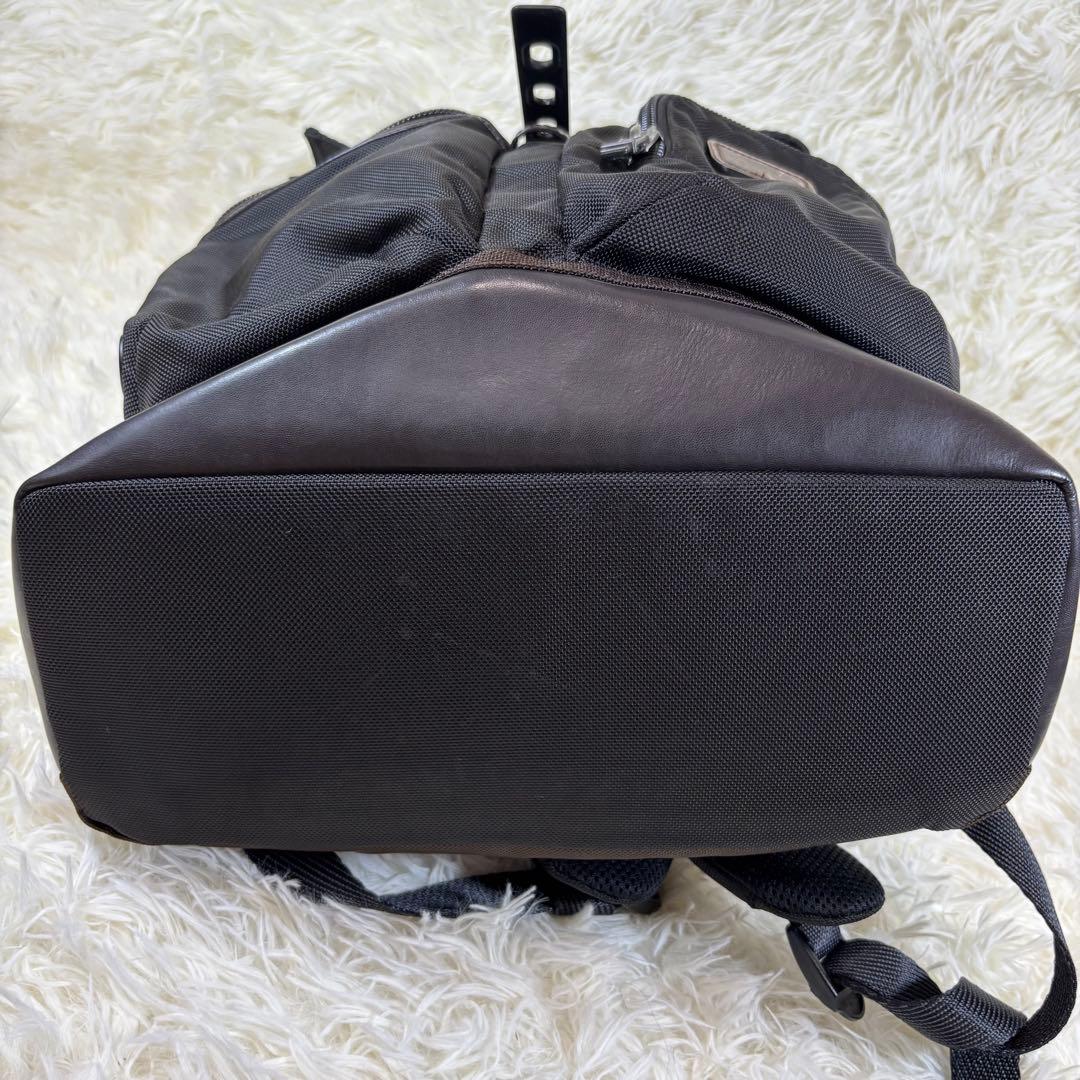 ✨ トゥミ TUMI ルーク ロールトップ バックパック 黒 222388HK2 ✨ トゥミ TUMI ルーク ロールトップ バックパック 黒 222388HK2