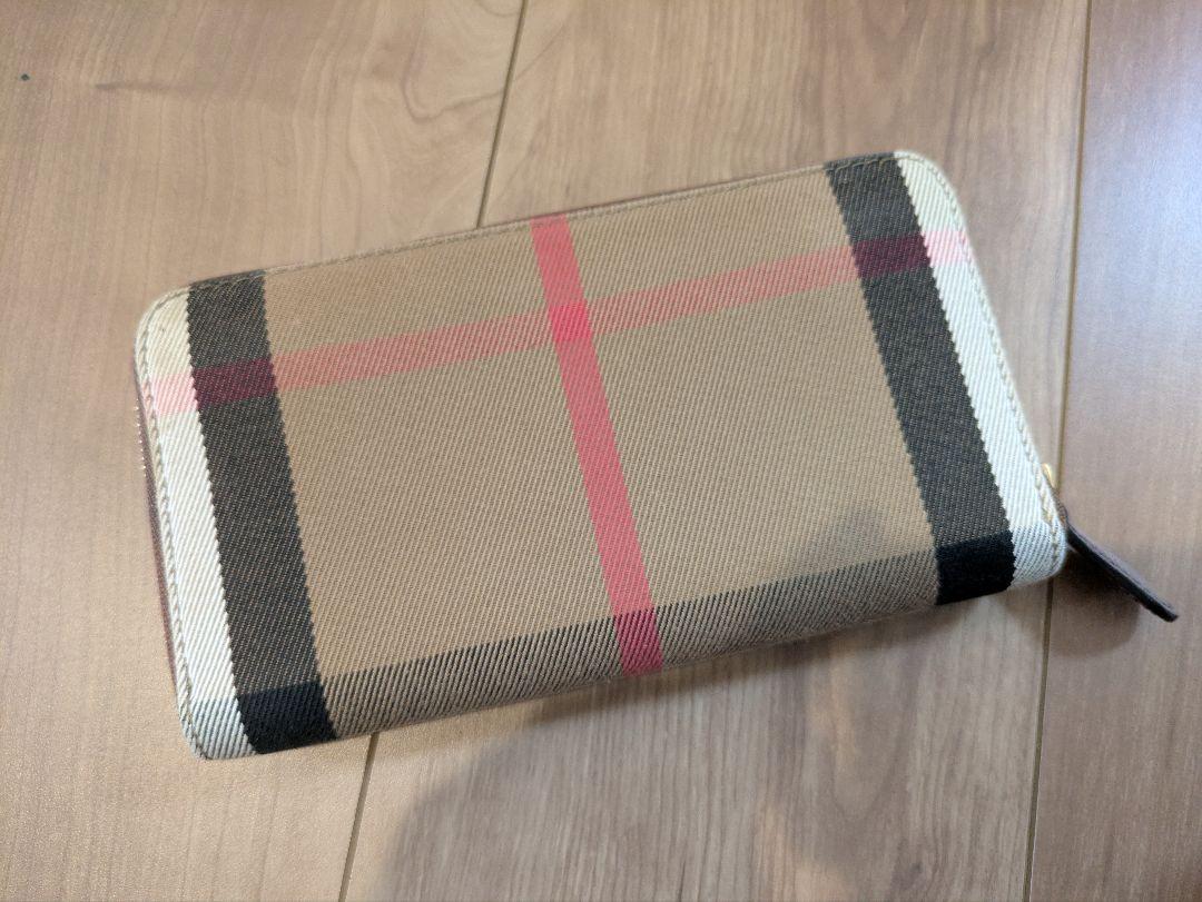 Burberry 長財布 ブラウン チェック柄