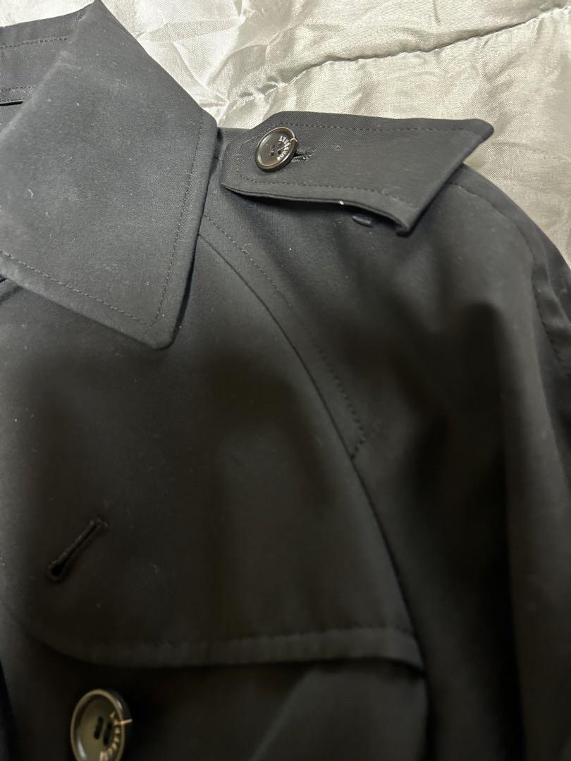 Burberry レディーストレンチコート 黒