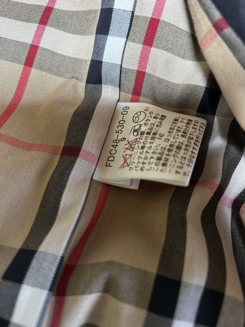 Burberry レディーストレンチコート 黒