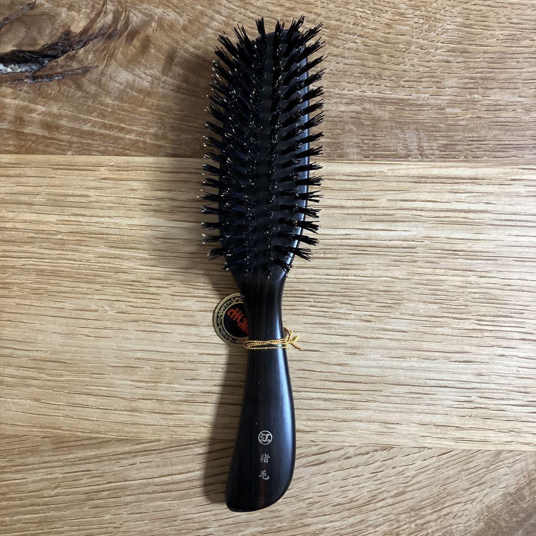 江戸屋 ヘアブラシ 6行植え S型 黒壇 猪毛 - メルカリ