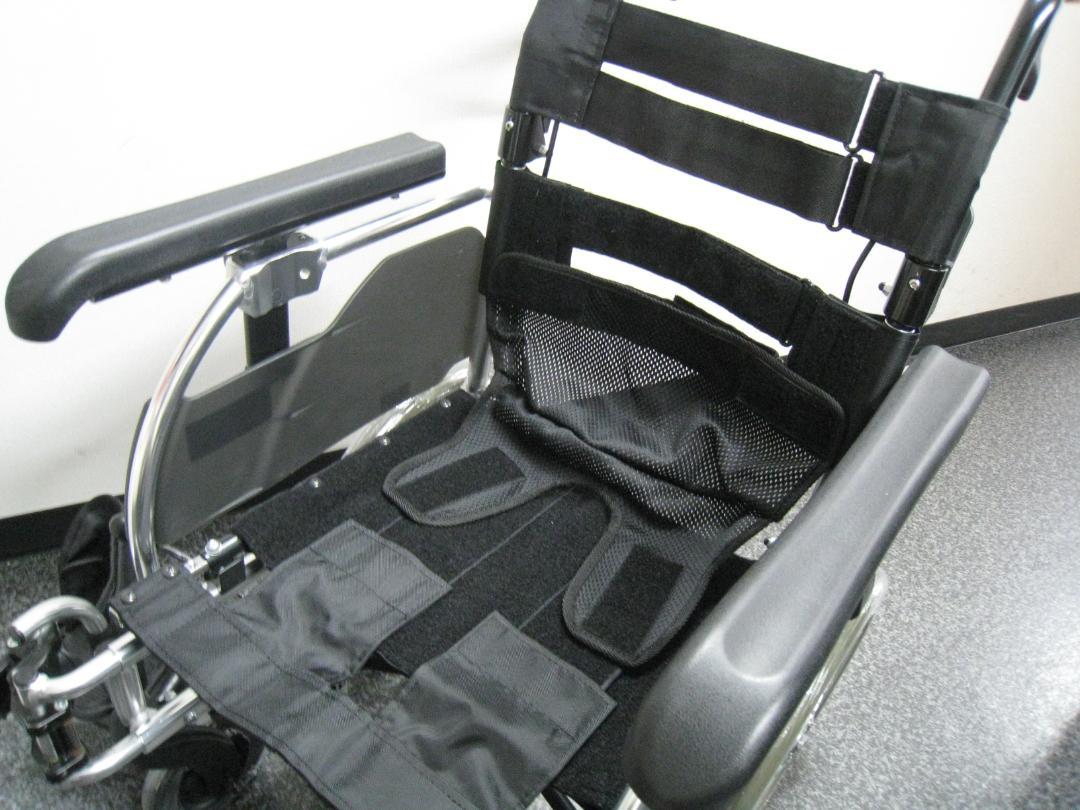 MIKI ミキ　車椅子　モジュPitta 車椅子 介助式 多機能型 ④