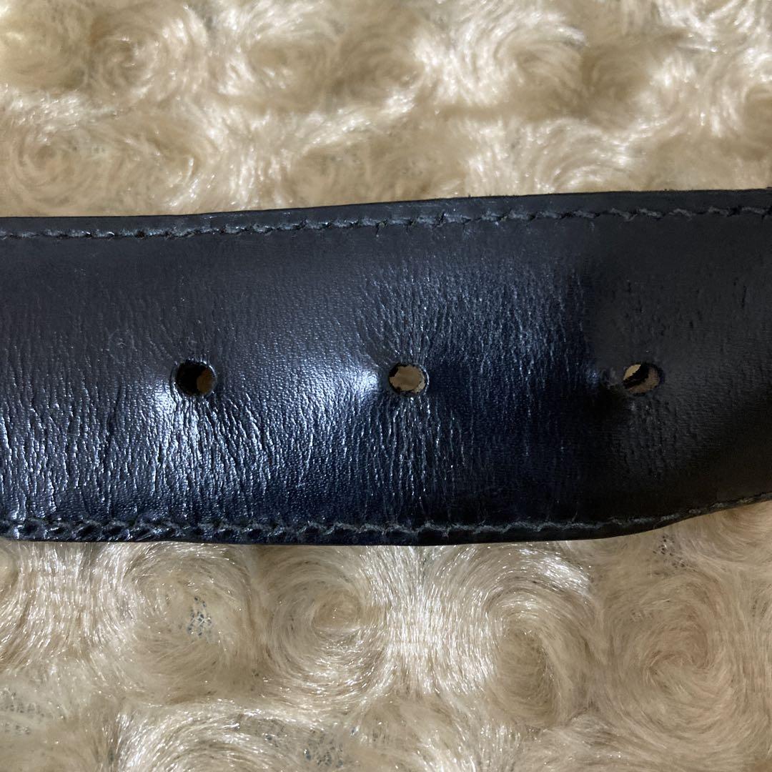 GUCCI ブラックレザーベルト GGロゴ