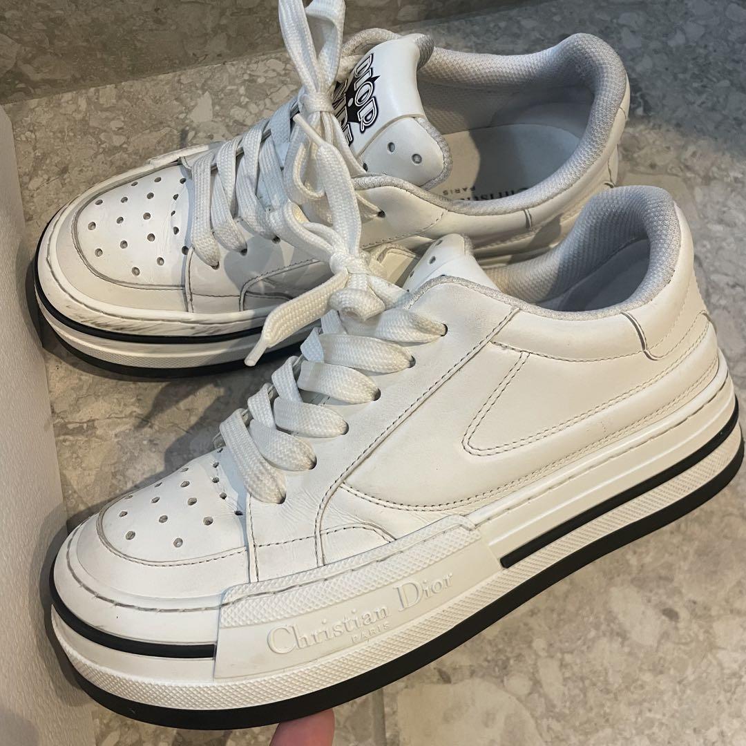 Christian Dior ホワイト スニーカー　PRADA