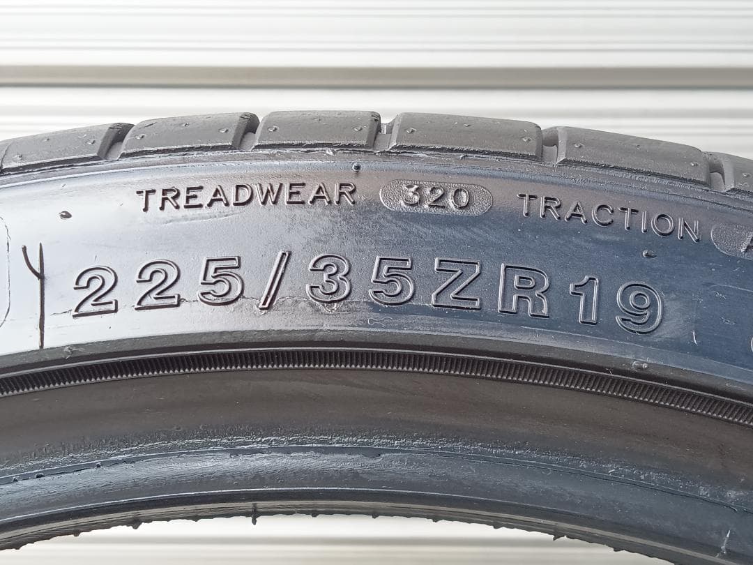 MI 225/35R19 タイヤ 2本 F205 MINERVA 2080