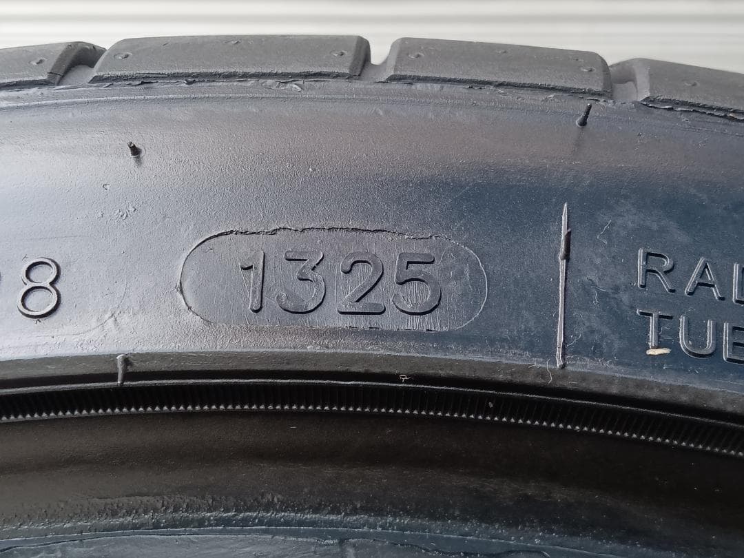 MI 225/35R19 タイヤ 2本 F205 MINERVA 2080 - メルカリ