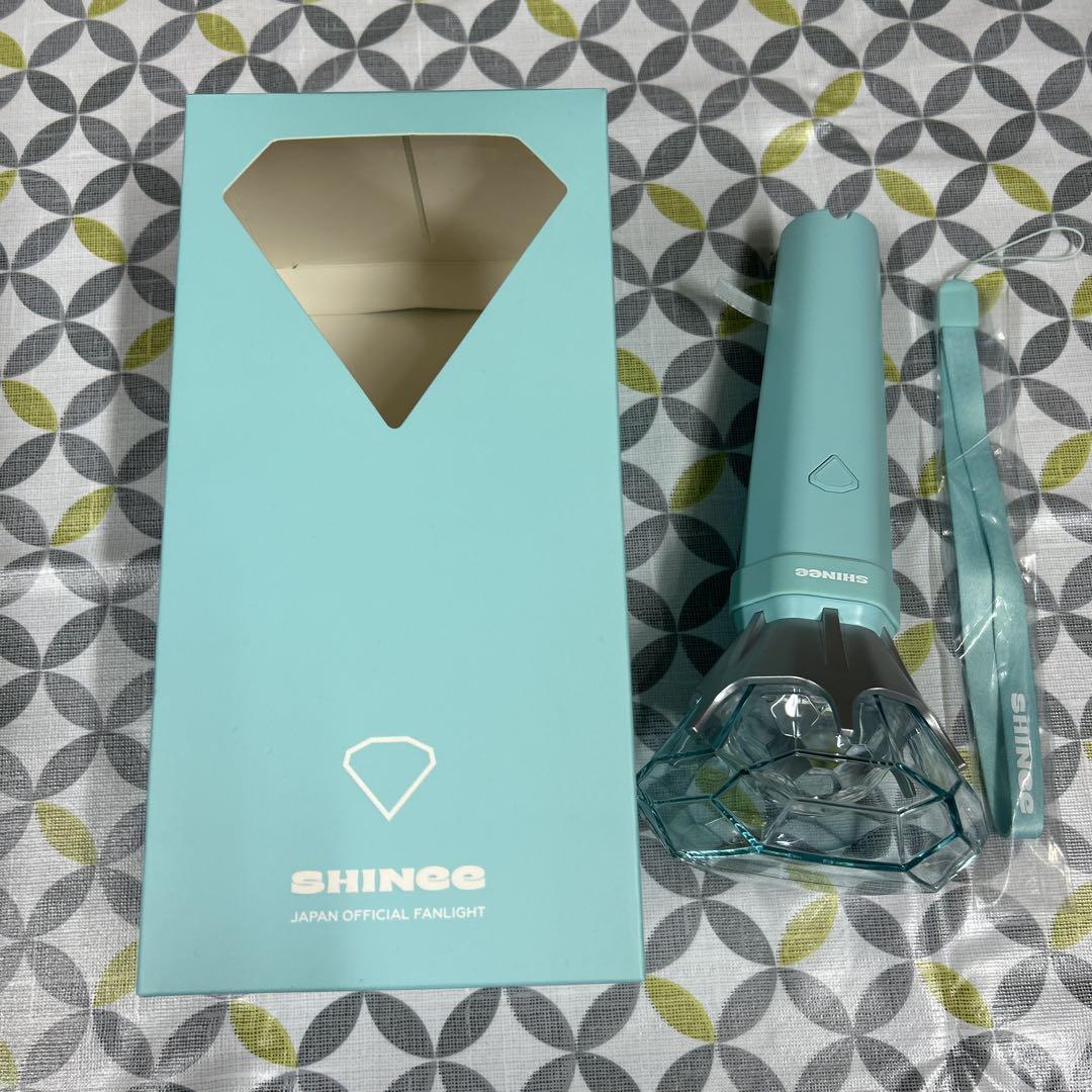 SHINee 公式ペンライト 水色 ダイヤモンド型