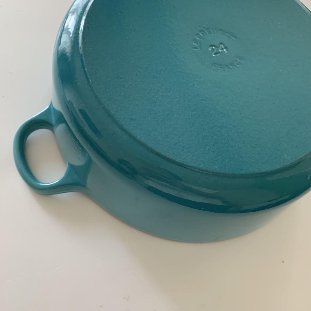 Le Creusetル・クルーゼ ココット・ロンド 24cm カリビアンブルー