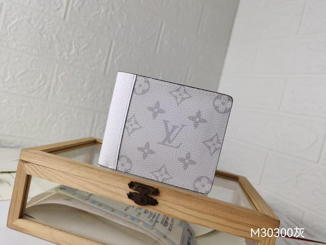 美品?ルイ?ヴィトン メンズ 二つ折りコンパクト財布