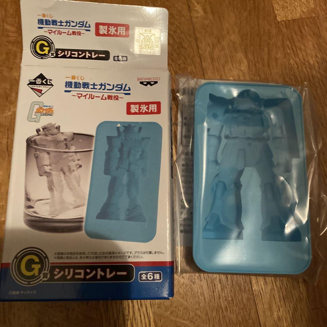 一番くじ 機動戦士ガンダム シリコントレー 　ガンダム　製氷用 一番くじ 機動戦士ガンダム 製氷用 シリコントレー ズゴック