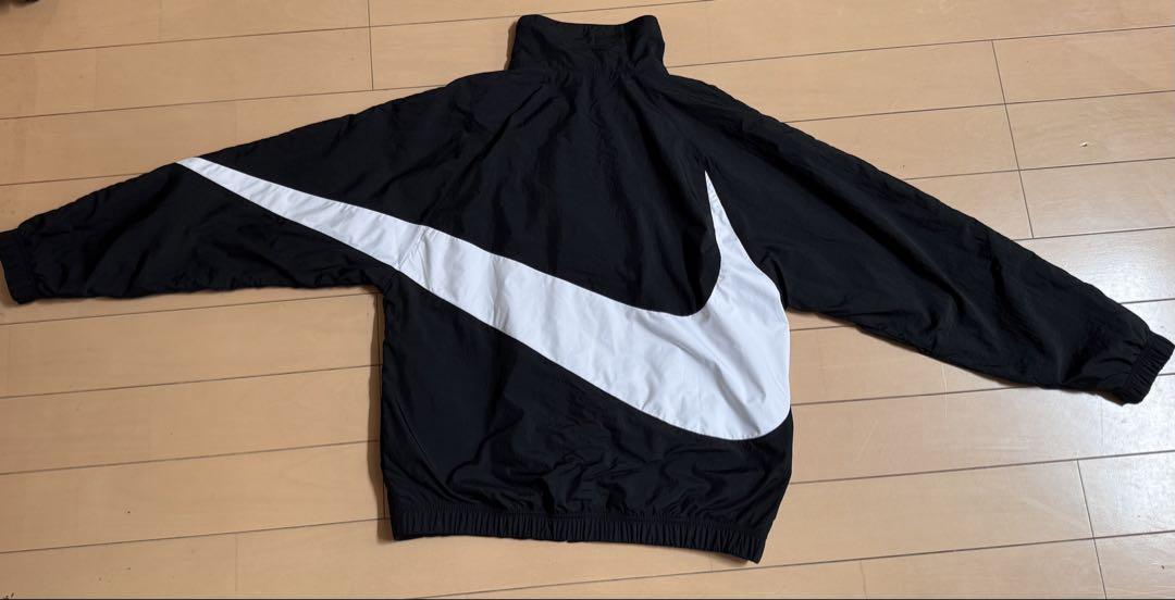 NIKE　ナイキ　ウーブンジャケット　ビッグスウッシュ　ブラック