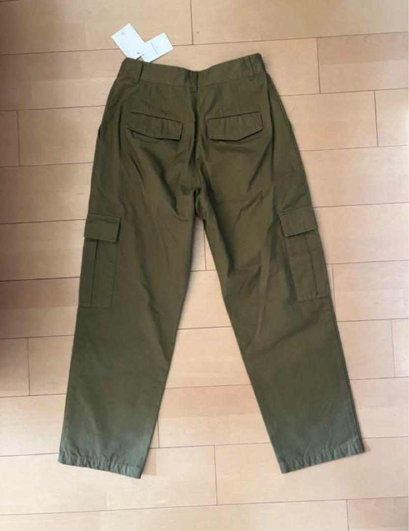 未使用タグ付き！IENA コットンサテンカーゴパンツ