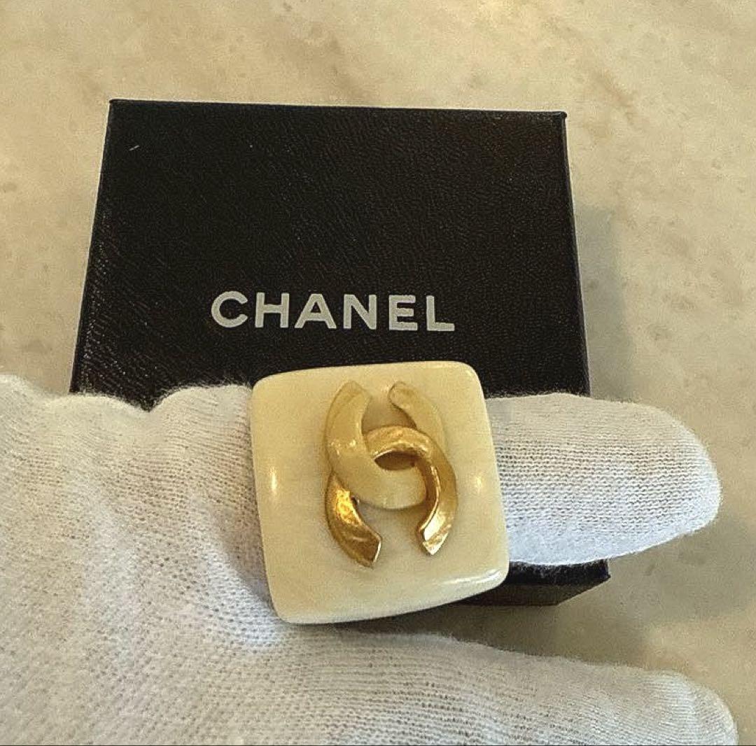 CHANEL スクエア型リング ビンテージ